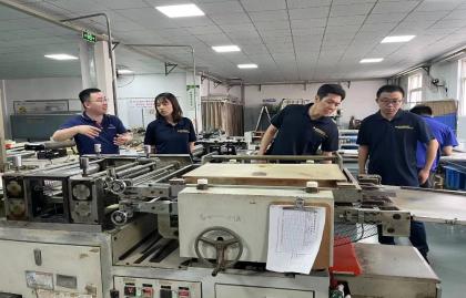 Компания Hyundai (Jiangsu) Construction Machinery Co., Ltd. посещает завод Headman